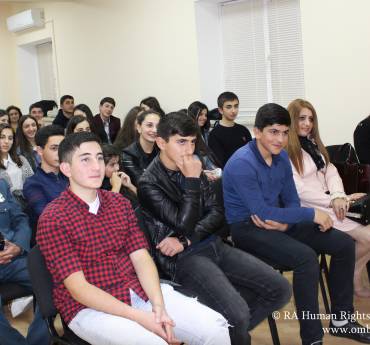 Վարդենիսի ավագ դպրոցի աշակերտներն այցելել են Պաշտպանի աշխատակազմ